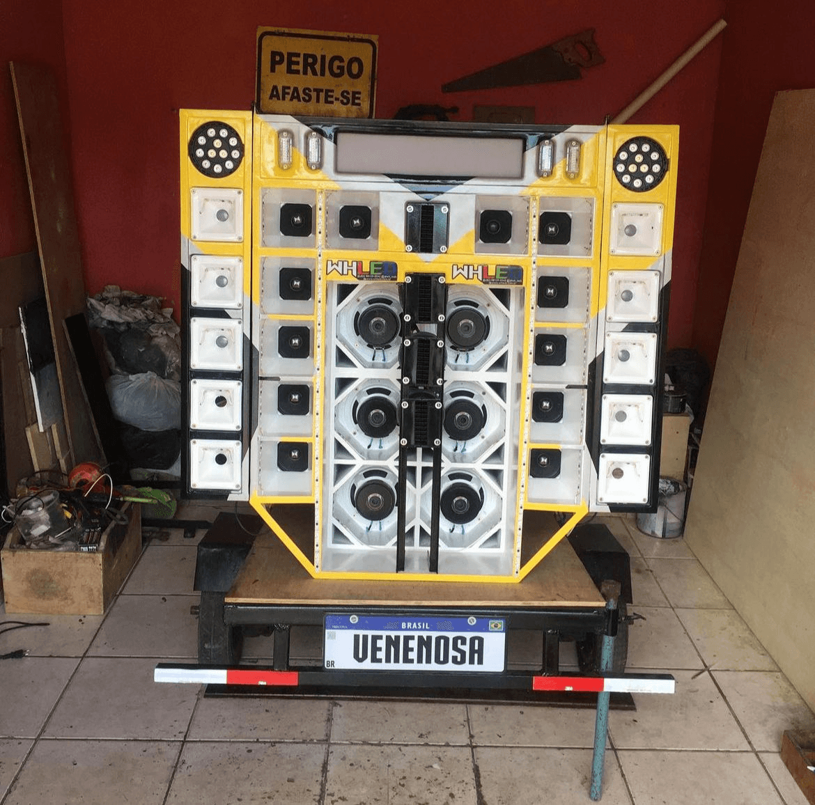 Ação Sólidaria Paredinha Venenosa Completa