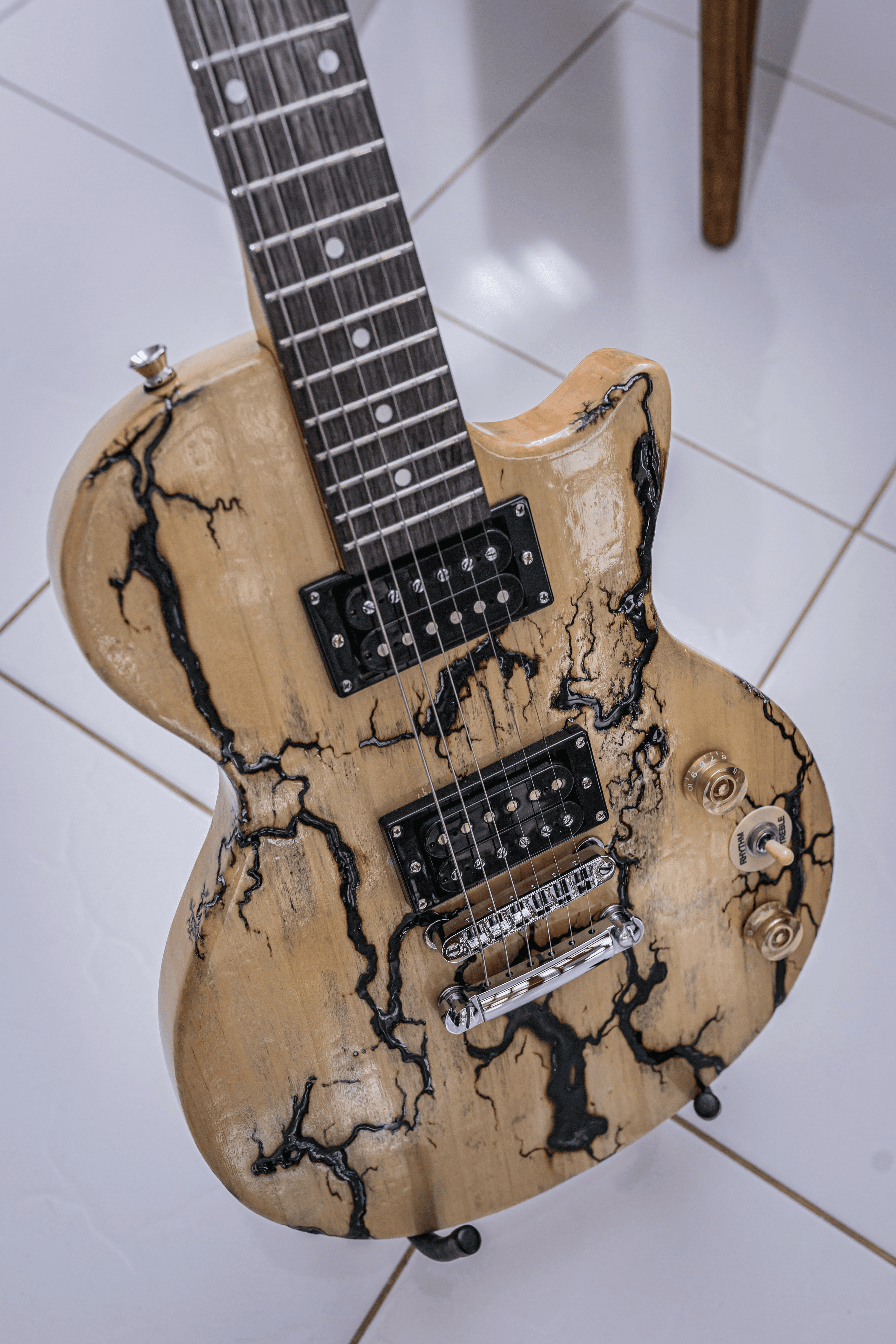 GUITARRA LICHTENBERG
