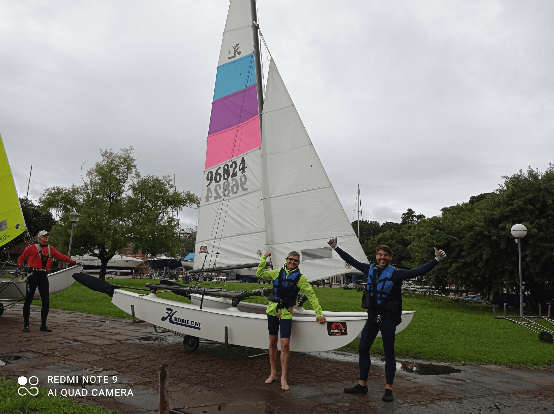 Rifa de um Hobie Cat 16 em prol da reconstrução do Veleiros do Sul
