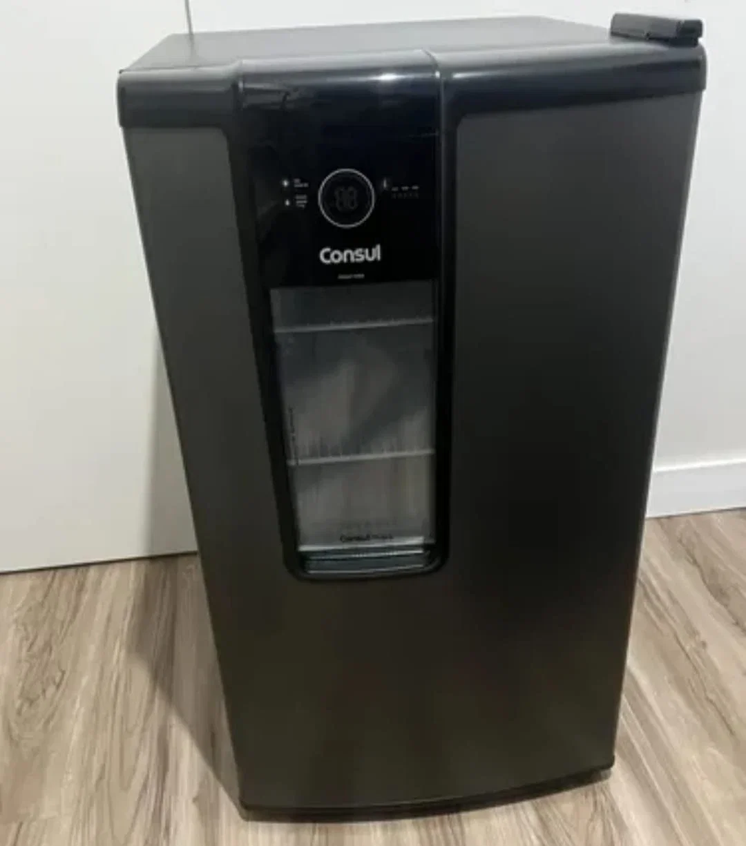 Cervejeira Consul Titanium ✅    Televisor  Philco 32P