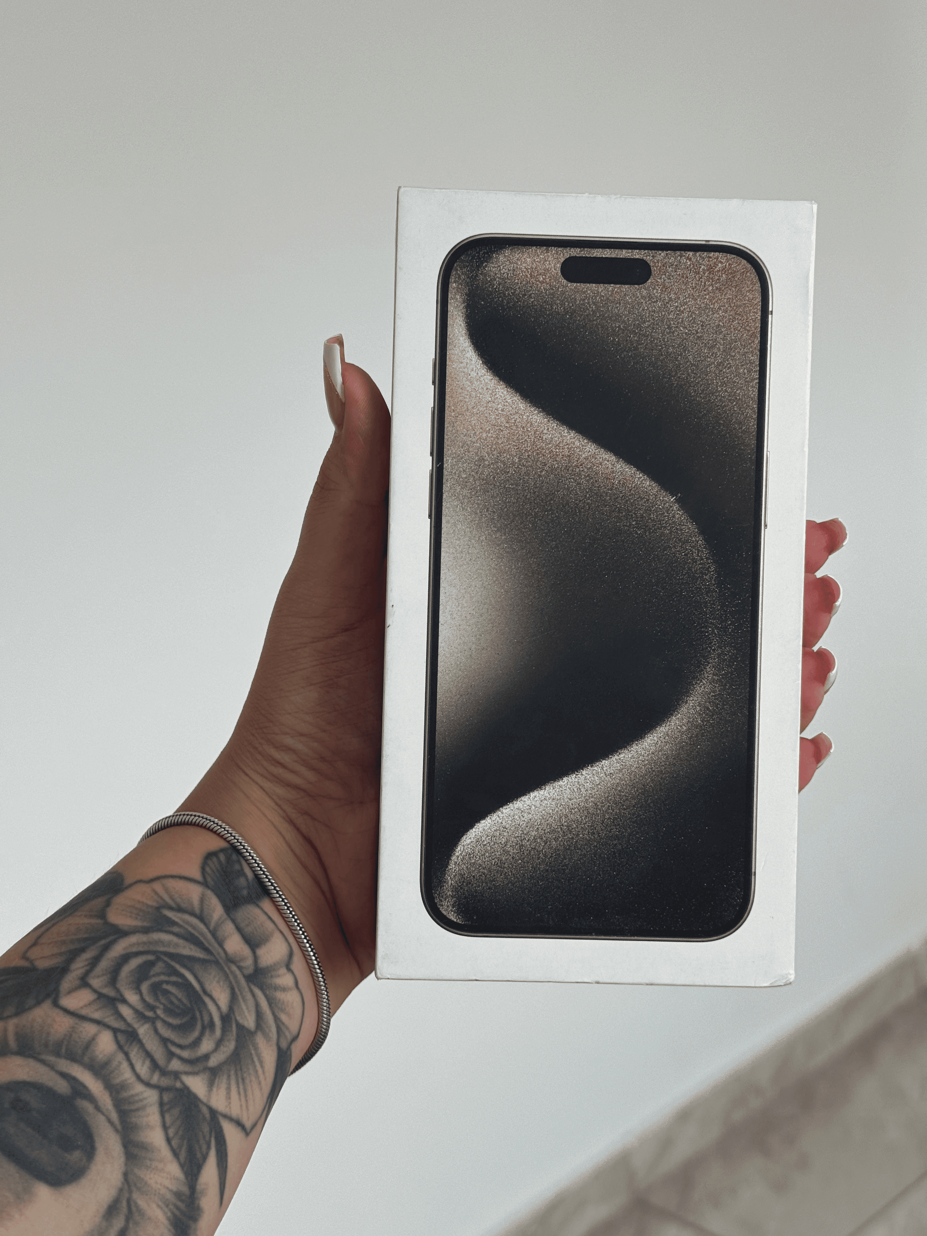 IPHONE 15 PRO MAX OU 5 MIL